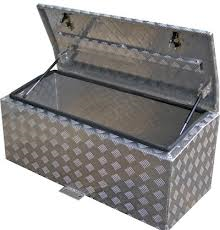 405mm x 250 newton gas struts.  European seals