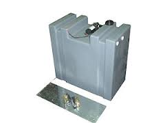 75 LITRE UPRIGHT WATER TANK WITH 12V PUMP AND MOUNT KIT.  PRV75-P-MK